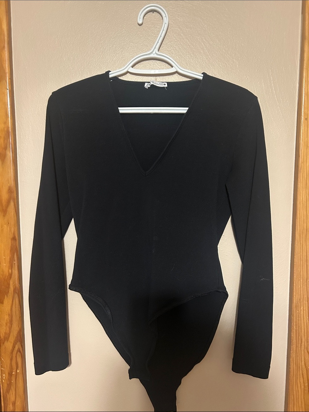 Zara Black V-Neck Long Sleeve Bodysuit